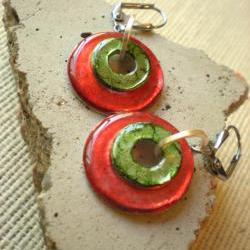Washer Earrings: Red and Green